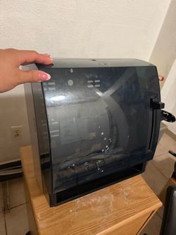 Napkin dispenser