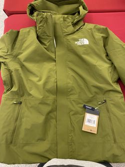 2XL women north face green coat