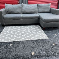 Sectional Couch!! Delivery Available 🚚!!  Dimensions: 111” Length x 35” Height x 38” Depth ( 60” Depth Longer Section) 