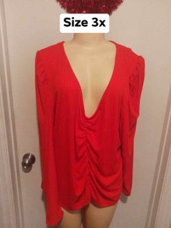 New Women's Top Size 3X 