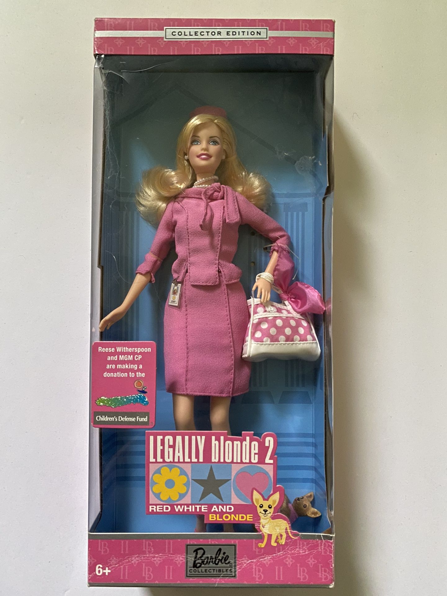 Legally Blonde 2 Barbie Doll. Includes dog, purse, stand