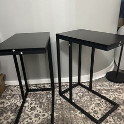 C Shaped End Table for Couch, Sofa and Bed, Large Desktop C Table for Living Room, Bedroom
