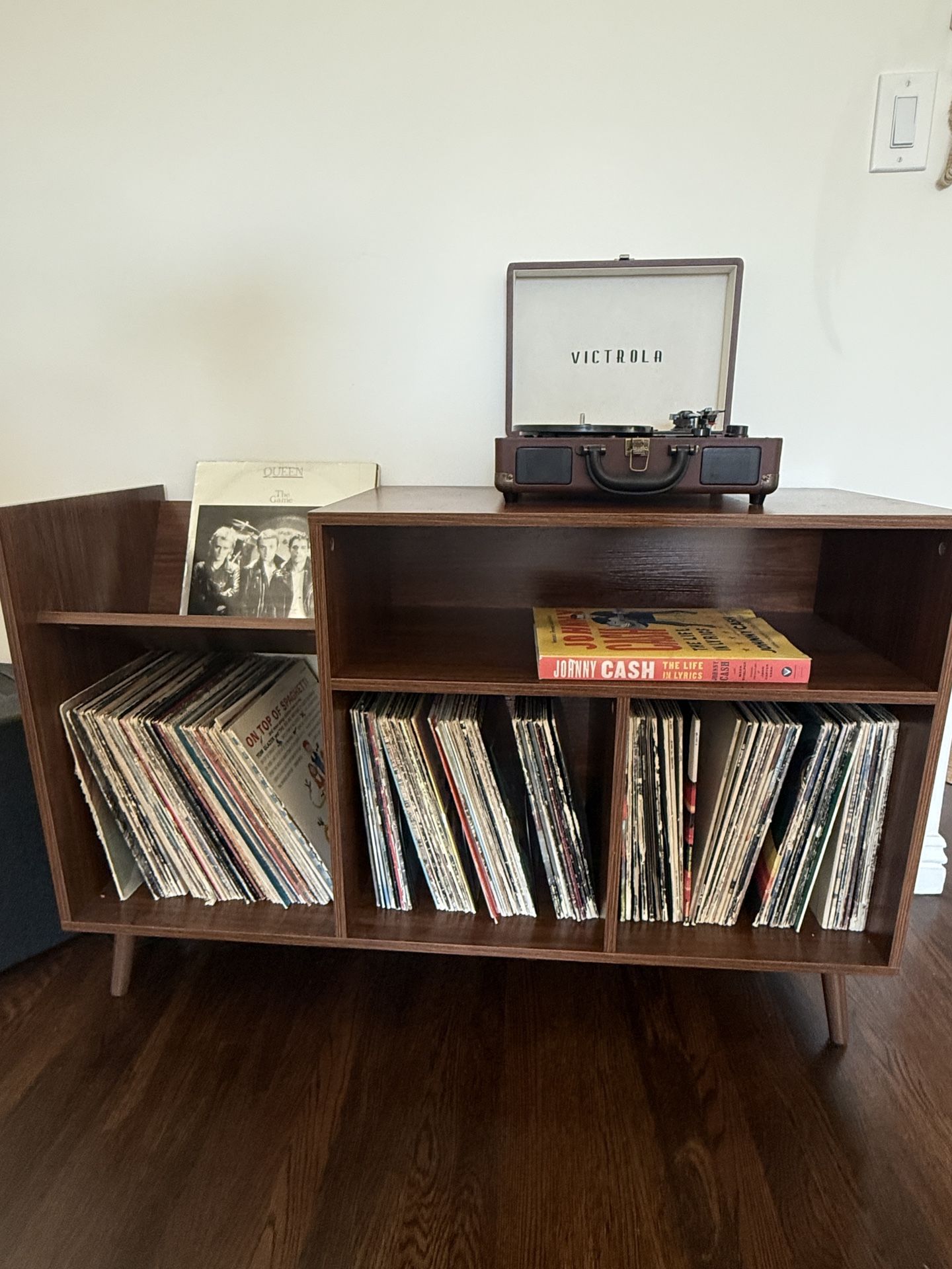 Record Player Stand