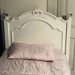 Twin Bed With Mattress 