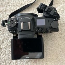 Nikon Z7 II mirrorless camera w  Nikkor 20-70mm f 4 S lens and accessories