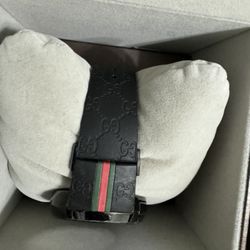 Gucci Digital Watch Authentic (Scratch On Screen) 