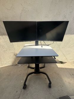 Table with Monitors