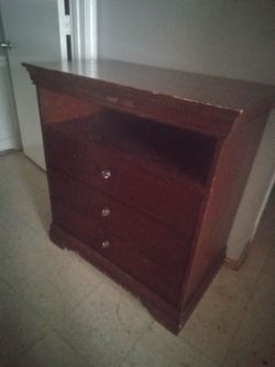 Thomasville Dresser