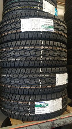 265/70R16 toyo open country at2