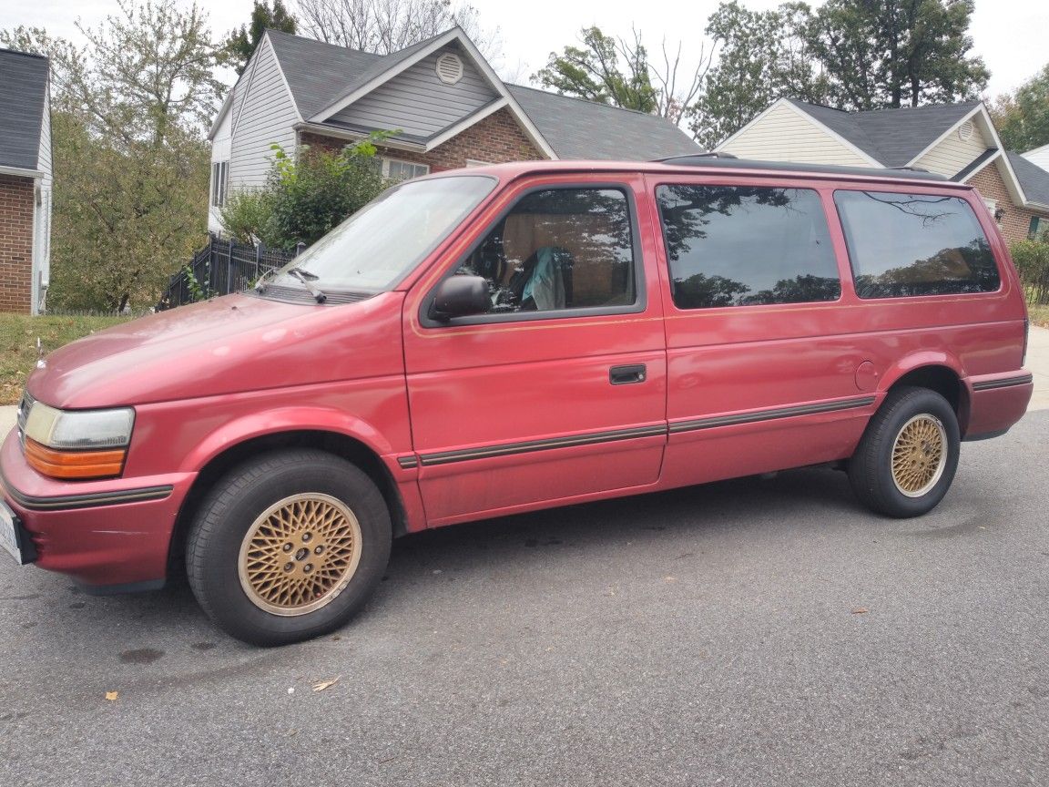 1993 Dodge Grand Caravan