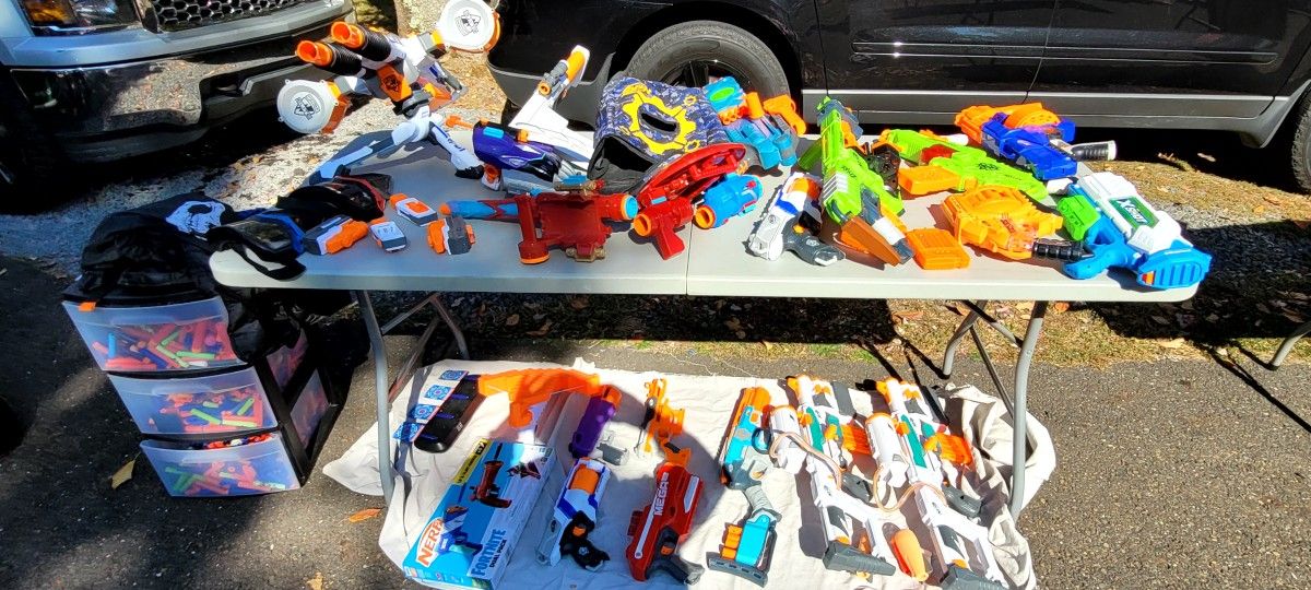 Nerf Guns