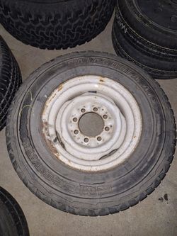 Used Wheel Rim Tire Llanta Usada  Rin 245/75/16
