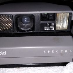 Polaroid 600 Camera