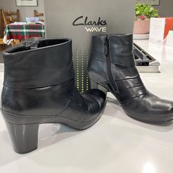 Clark Wave Boots