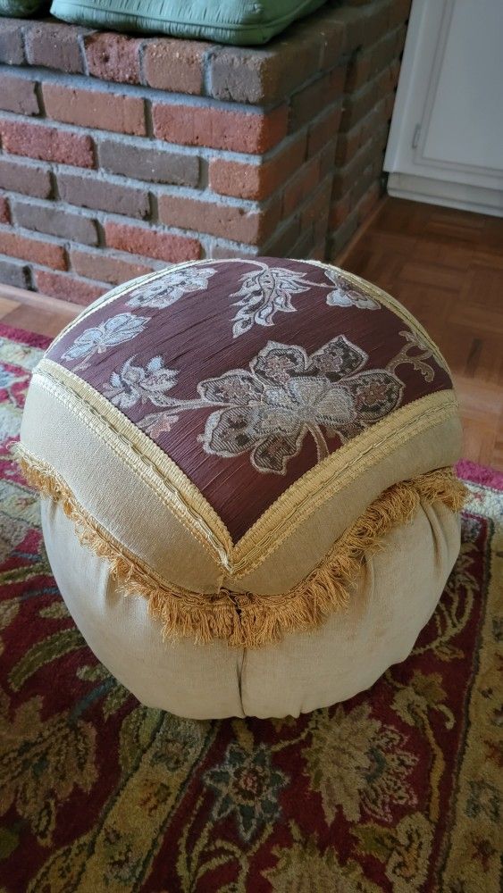 Pouf, Foot Stool