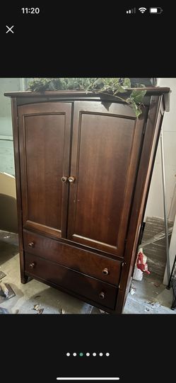 Tv Console Or cabinet
