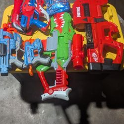 ​💥 Nerf Gun Lot for Sale! 6 Guns Total - Great for Battles! 💥