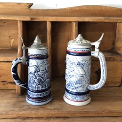 2 Vintage steins 