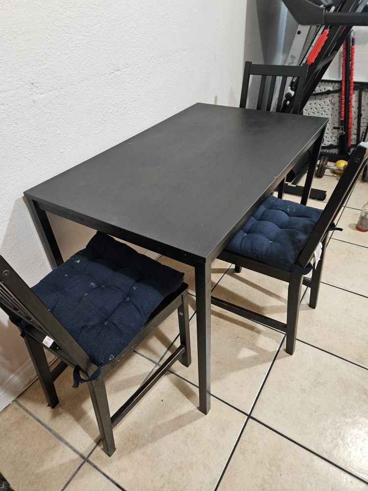 Table And Chairs