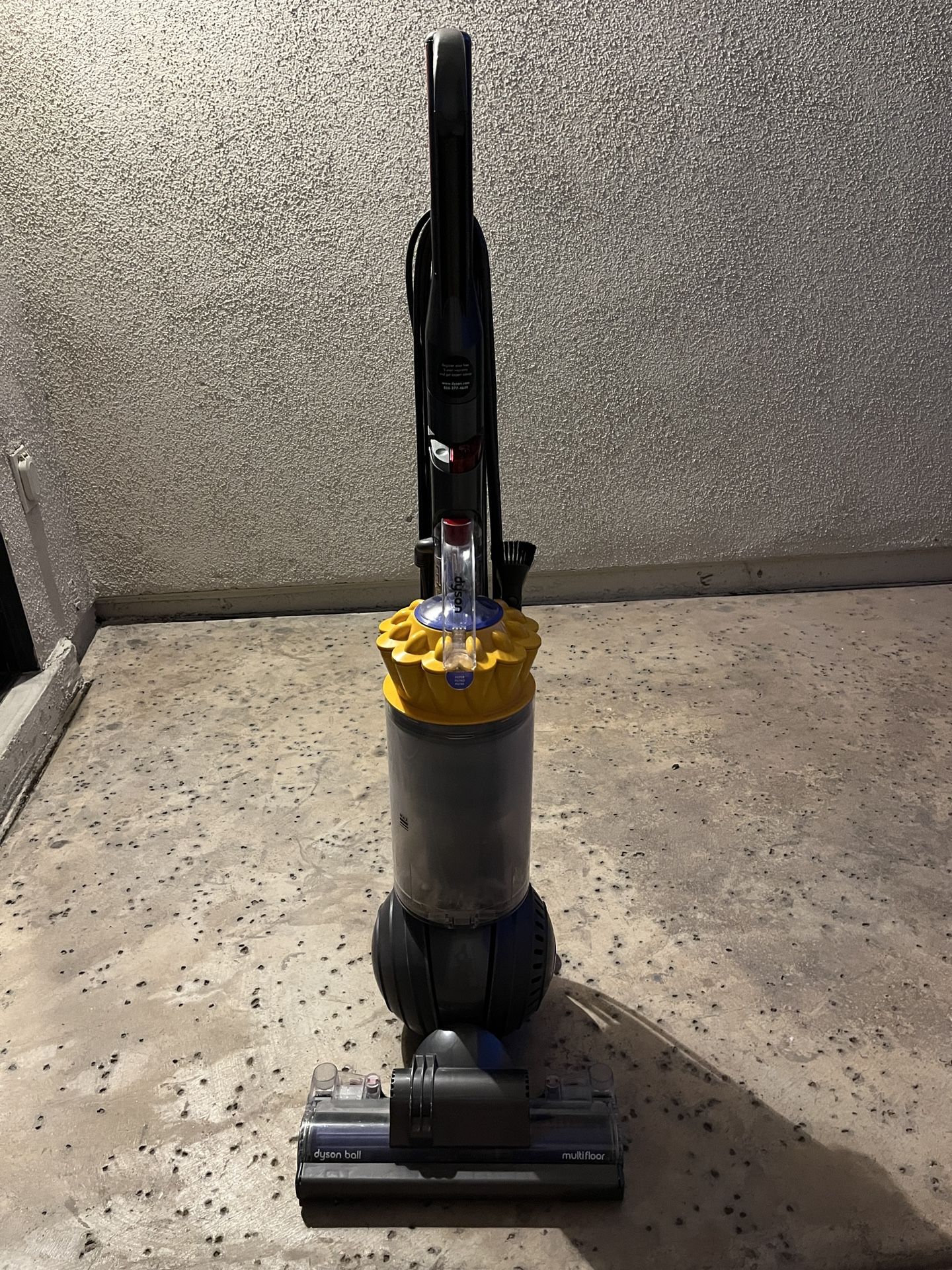 Dyson Ball Vacuum Cleaner (Used)