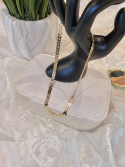 Gold Retro arrows chain - necklace