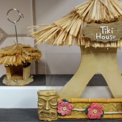 Hawaiian Themed Tiki House Picture Holder Set