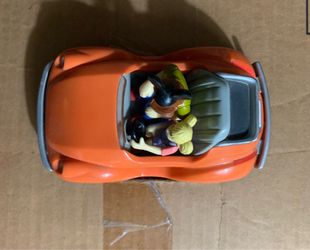Suzy No. 3 Chevron Car
