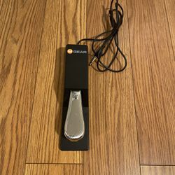 M Gear Keyboard/Piano Sustain Pedal