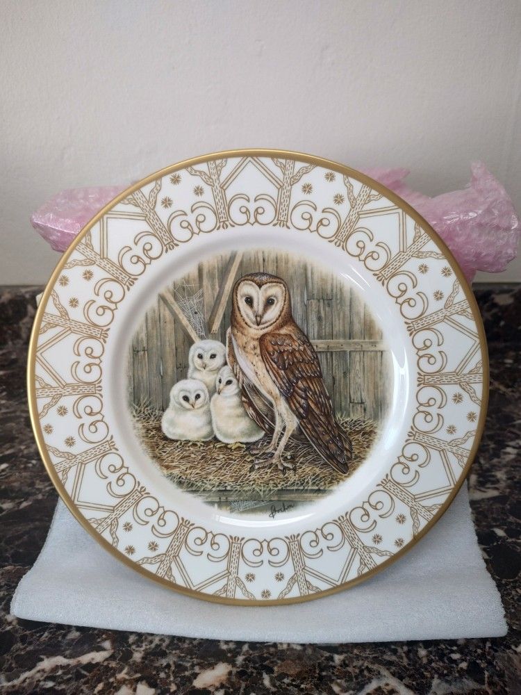 Edward Marshall Boehm Owl Plates 8 pcs. set