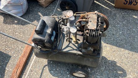 Air compressor - 8gal