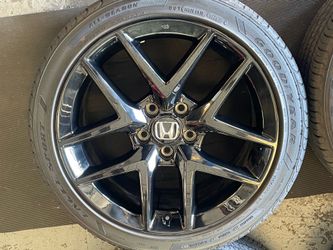 18” 2025 HONDA CIVIC SPORT OEM WHEELS AND TIRES