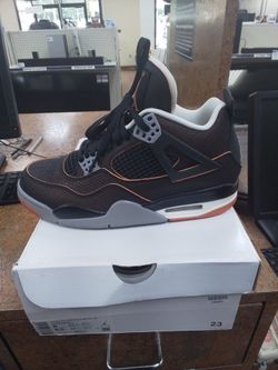 Women Jordan Retro 4