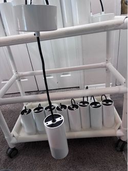 Cyndrical white light fixture