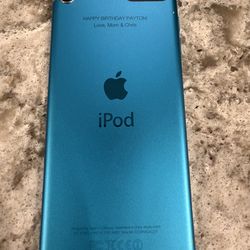 Like-New iPod Touch 16GB (5th Gen)