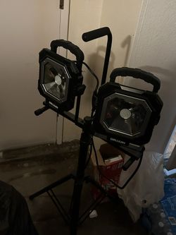 Braun Work lights 4500 Lumens. 