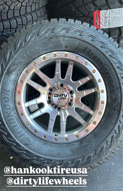 35x12.50R18