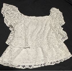 Worthington size XL White Lace Top with Flutter Sleeves