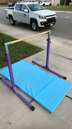 Kids Gymnastics Kip Bar with Folding Mat