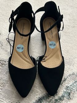 City Classified Comfort Pumps w/ankle straps size 8.5W