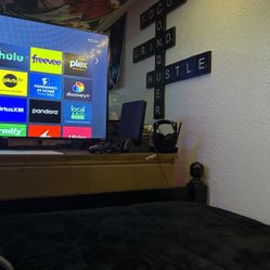 PS4 With 2 Controllers
