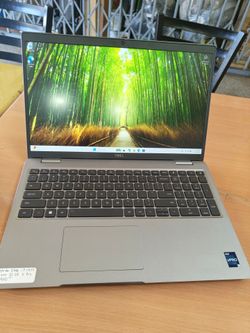 Dell latitude 5540 i7-13 the gen