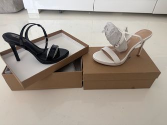 Strappy Stiletto Heeled Sandals – Black & White