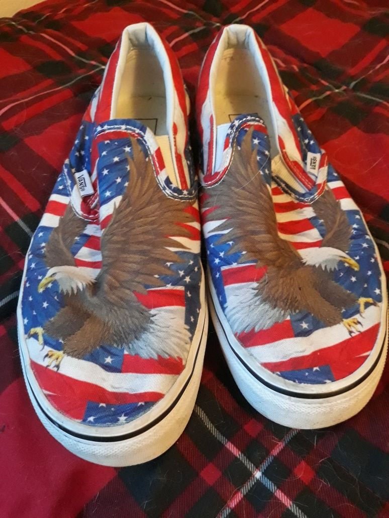 RARE AMERICAN EAGLE US FLAG SLIP-ON VANS MEN'S SIZE 9 SKATEBOARD SURF