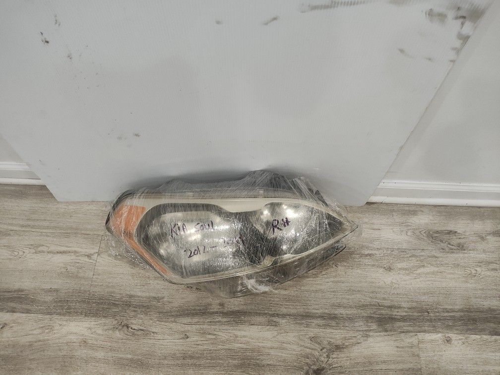 2012-2014 Kia Soul Headlight RH