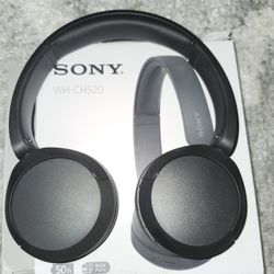 Headphones 
