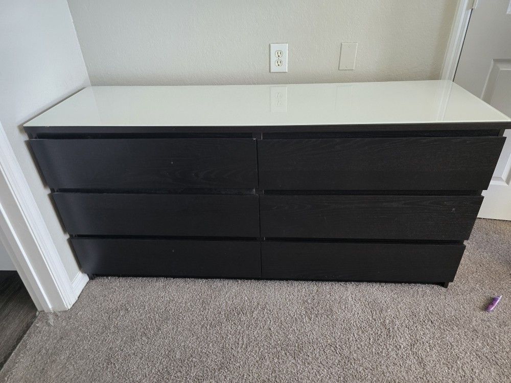Bedroom Set - Ikea Malm - Black
