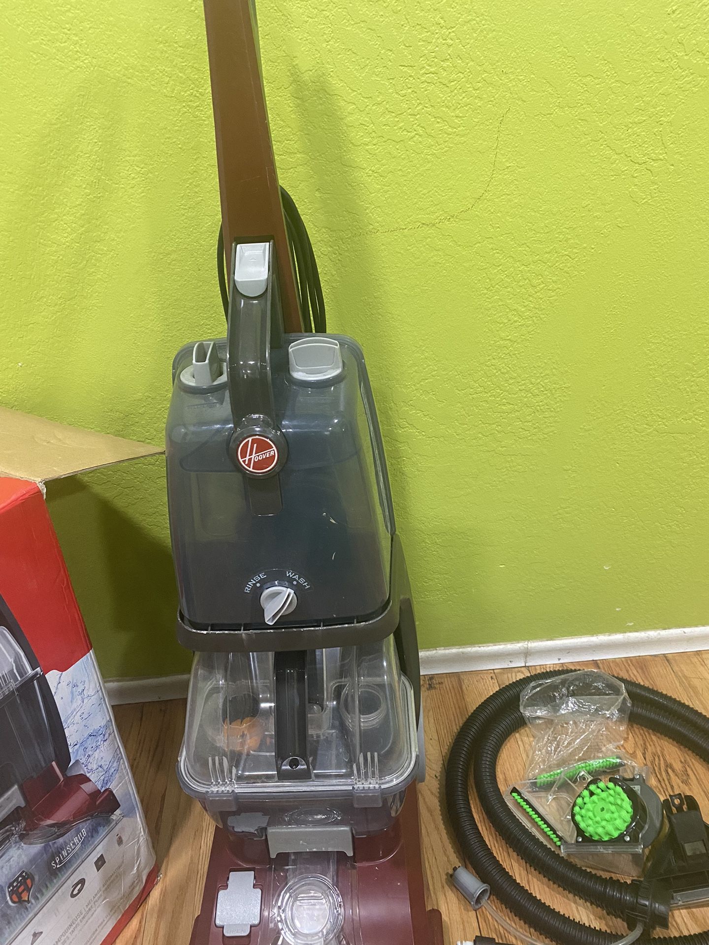 Carpet Cleaner
