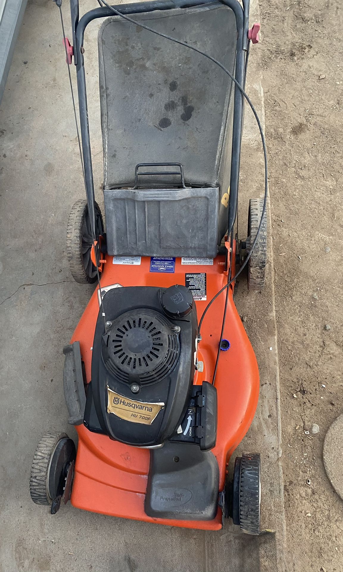 Husqvarna HU700F self-propelled lawn mower