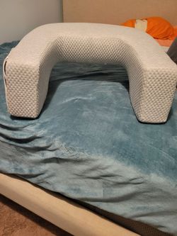 U-Shaped Side Sleeper Support Pillow