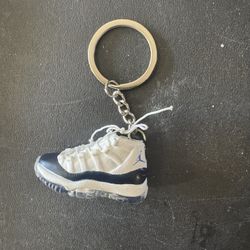 New Sneaker Keychain 